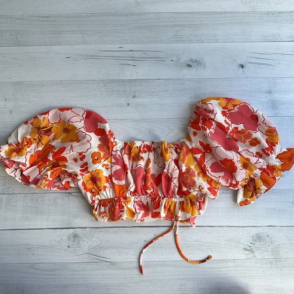 Princess Polly Avonsleigh Pink Floral Front Tie Crop Top 2 - Picture 5 of 6